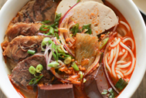 Vietnamese-–-Bun-Bo-Hue