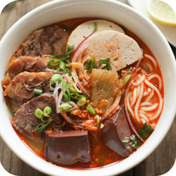 Vietnamese-–-Bun-Bo-Hue